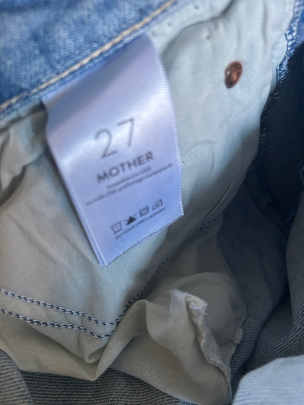 MOTHER Denim Ultra High Waisted Tomcat Kick Fray Short - Picture 7 of 8